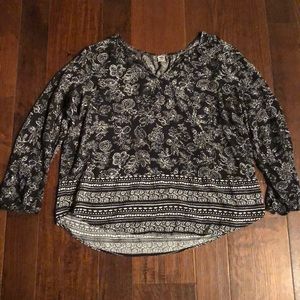 Women’s XL Old Navy Black and White printed tunic